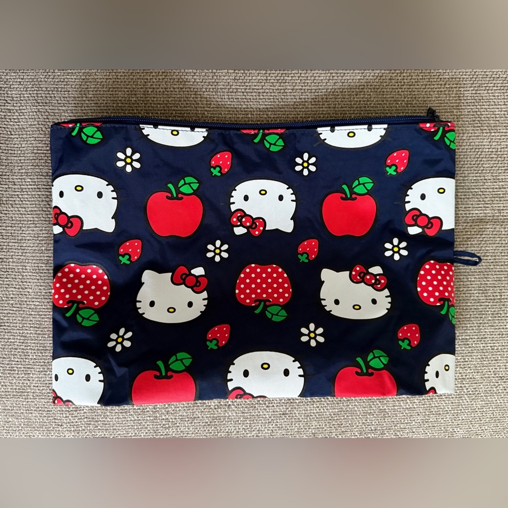 Baggu Hello Kitty Large Go Pouch